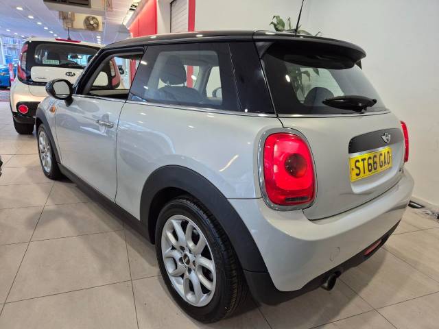2016 Mini Hatchback 1.5 Cooper 3dr Auto