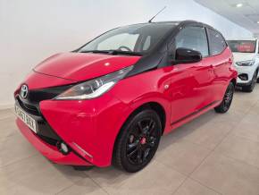 TOYOTA AYGO 2017 (67) at McMillan Motors Greenock
