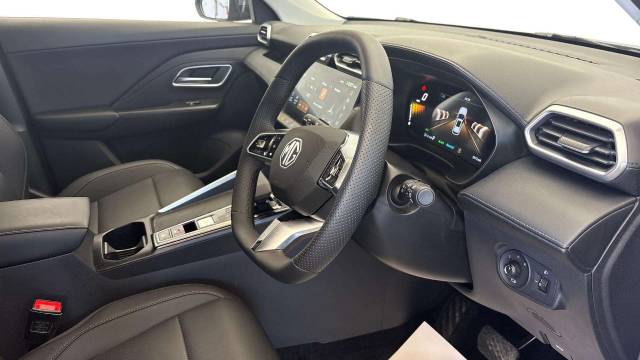 2025 MG Motor UK ZS 1.5 Hybrid+ Trophy 5dr Auto