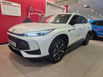 MG Motor UK HS 1.5 T-GDI Trophy 5dr DCT Estate Petrol White at McMillan Motors Greenock