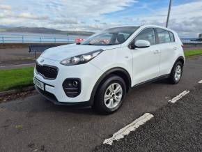 KIA SPORTAGE 2017 (17) at McMillan Motors Greenock