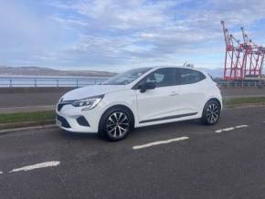 RENAULT CLIO at McMillan Motors Greenock