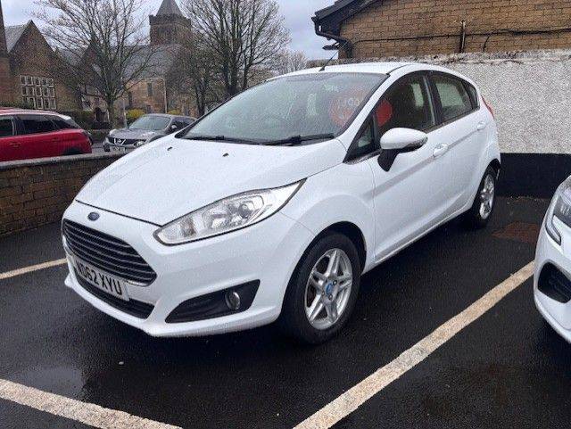 Ford Fiesta 1.25 82 Zetec 5dr Hatchback Petrol White