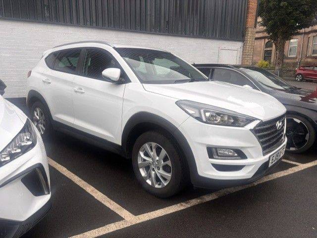 Hyundai TUCSON 1.6 GDi SE Nav 5dr 2WD Estate Petrol White