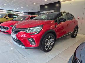 RENAULT CAPTUR at McMillan Motors Greenock