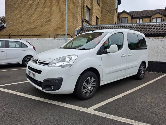 Citroen Berlingo Multispace 1.2 PureTech Feel 5dr MPV Petrol White
